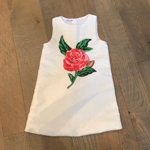 Dolce & Gabbana quilted white dress with flower. 4t / 4a